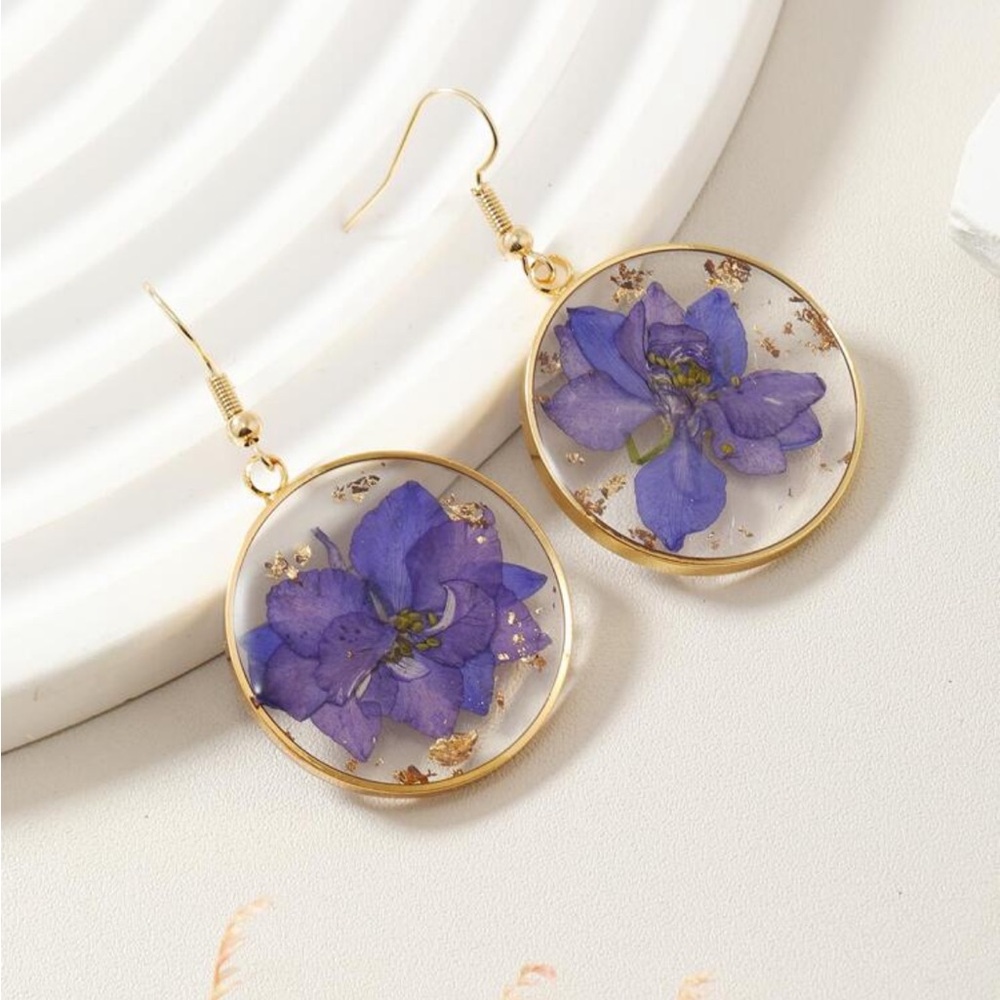 Elegant Gold and Purple Floral Earrings